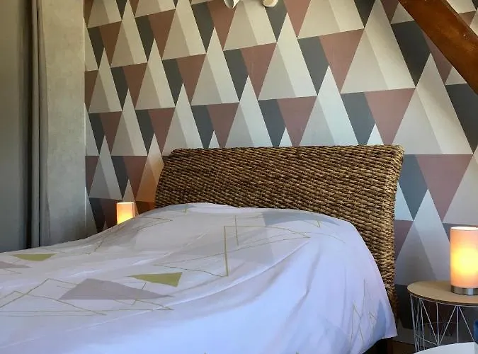 Dhotes A La Ferme Guest house 3*